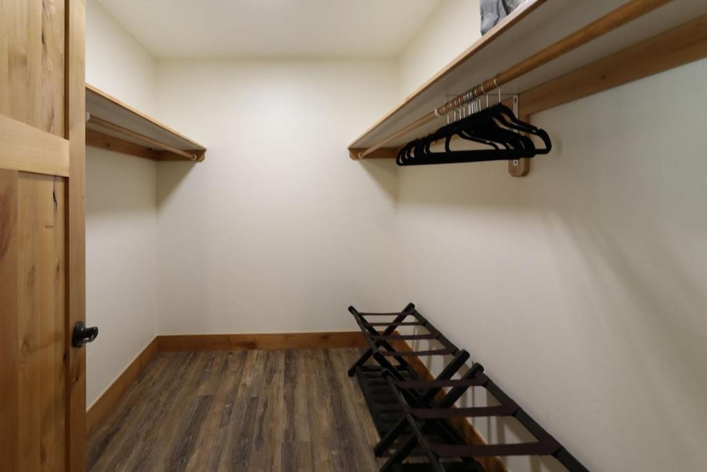 Townhome Next To Clubhouse In Exclusive Eagle Bend - The Glacier บิ๊กฟอร์ก ภายนอก รูปภาพ