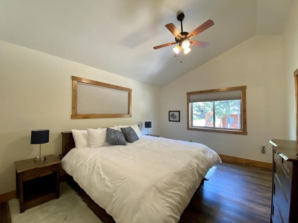 Townhome Next To Clubhouse In Exclusive Eagle Bend - The Glacier บิ๊กฟอร์ก ภายนอก รูปภาพ